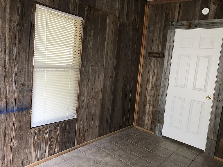 1211 Monroe St — Photo 14