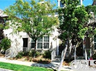 27060 Victoria Ln UNIT 110, Santa Clarita, CA 91355