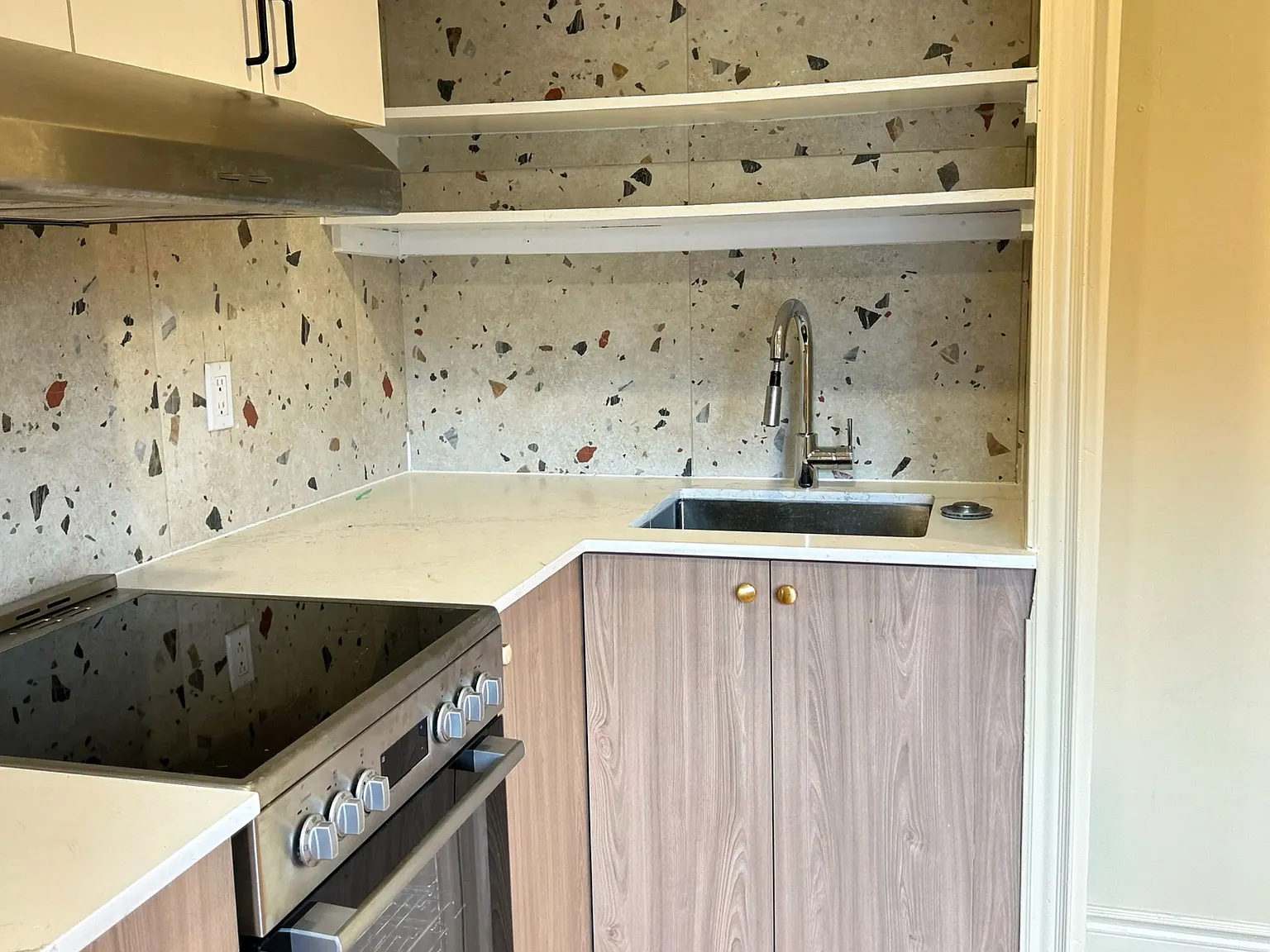 2 bed, $2,250 — Photo 4
