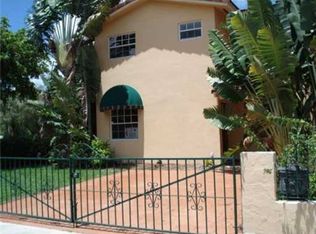 11263 SW 24th Ter, Miami, FL 33165