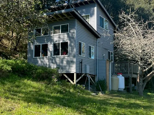 441 Peaceful Valley Dr, Watsonville, CA 95076