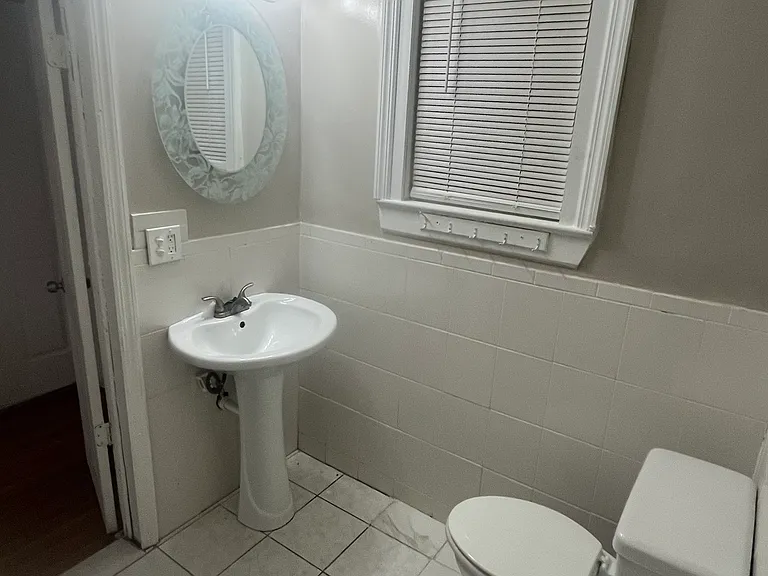 Bathroom Photo 1