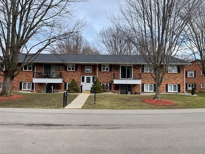 1st image of 5250 Southbrook Ct Unit 69