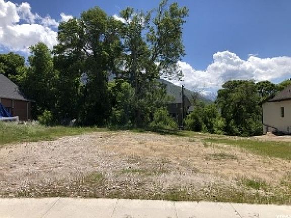 2nd image of 2842 E Craig Dr
