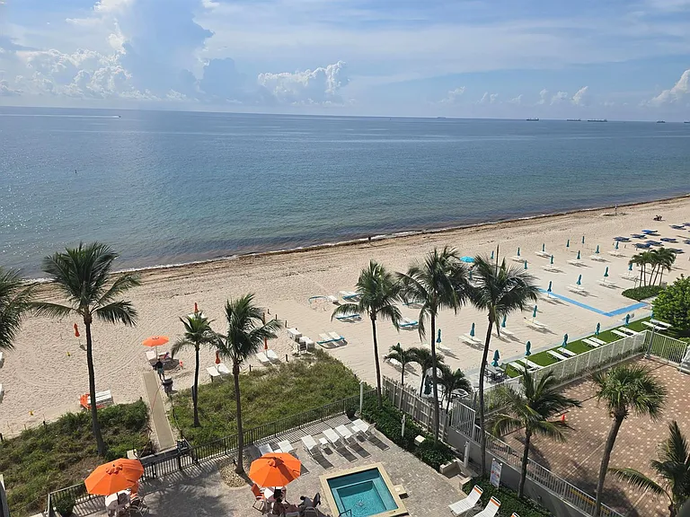 3800 Galt Ocean Dr — Photo 3