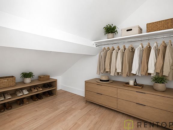 2nd image of 439 Sackett St #4B
