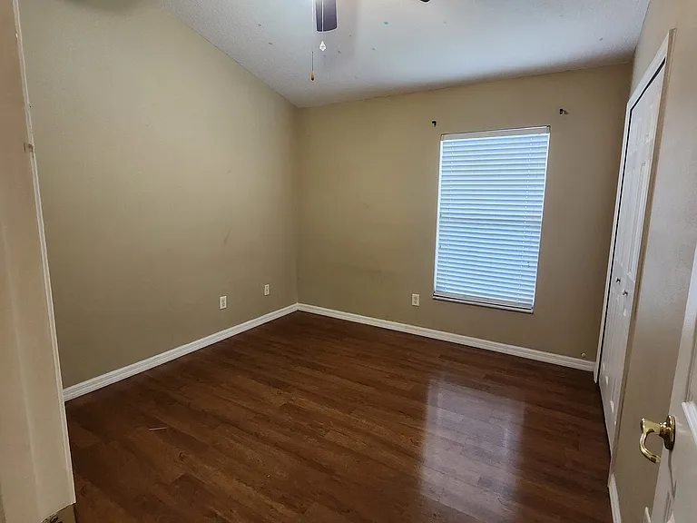 11005 Crystal Glen Blvd — Photo 18
