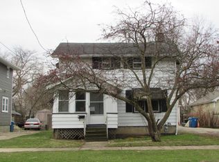 414 W Illinois Ave, Aurora, IL