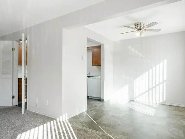 232a-Martha Washington Apartments