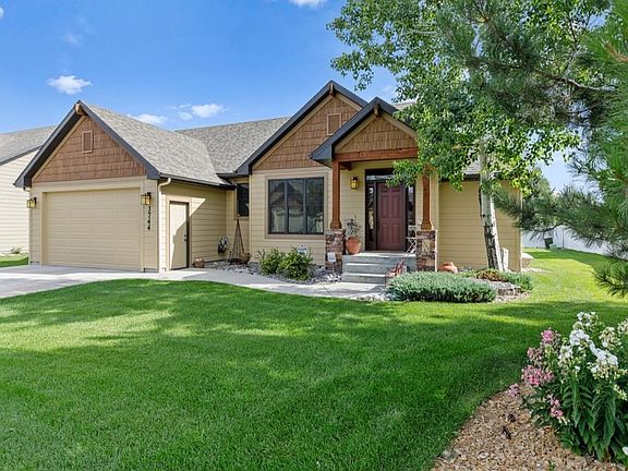 2nd image of 3744 Fairmeadow Ct