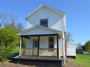 1701 Old Butler Rd, New Castle, PA 16101