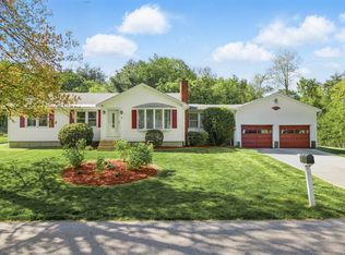 6 Wheeler St, Merrimack, NH 03054