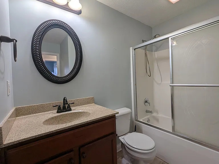 398 Pinewood Dr — Photo 10