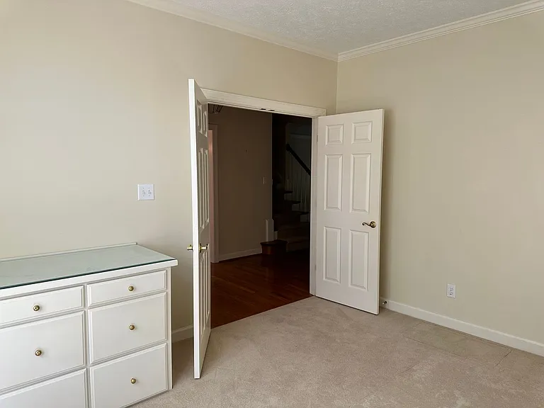 105 Cedar Rock — Photo 7