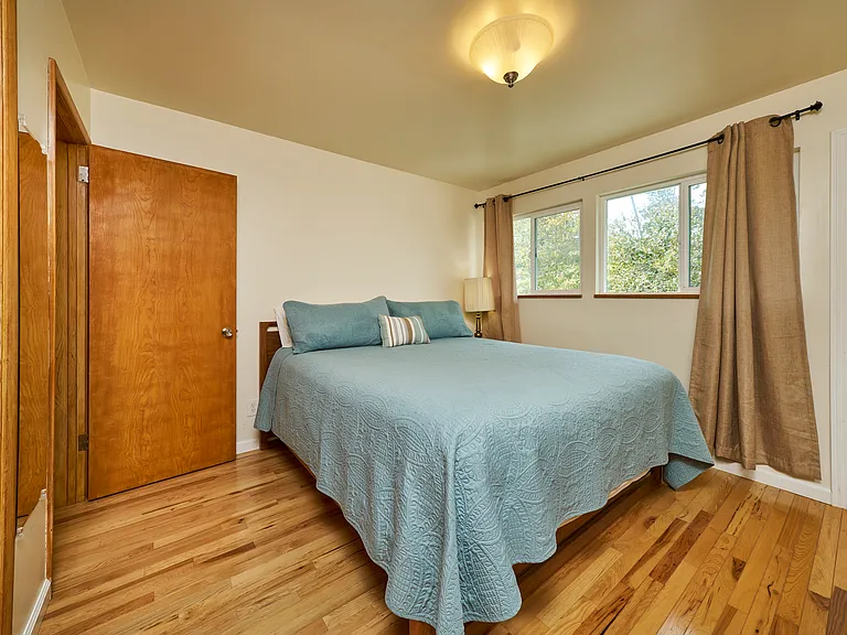 1150 Mestres Dr — Photo 9