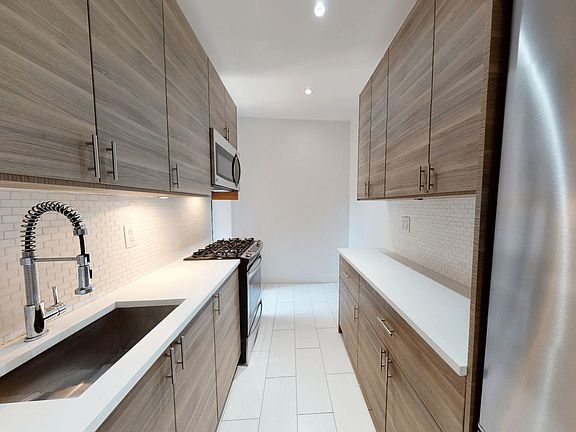 3rd image of 87 Hamilton Pl APT 2F