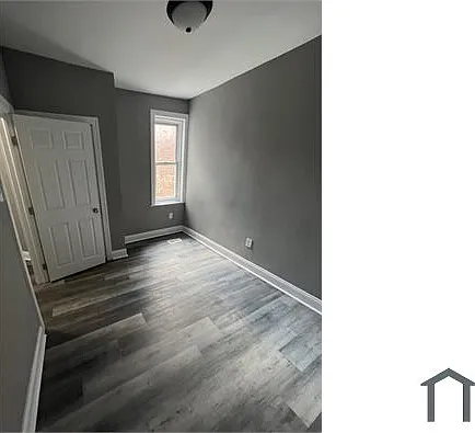 114 N Yewdall St #114 — Photo 8