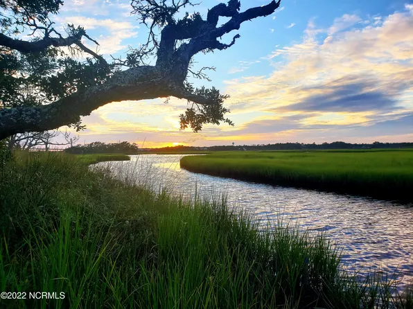 Lot 10 W Wilmington Ave. Avenue, Surf City, NC 28445