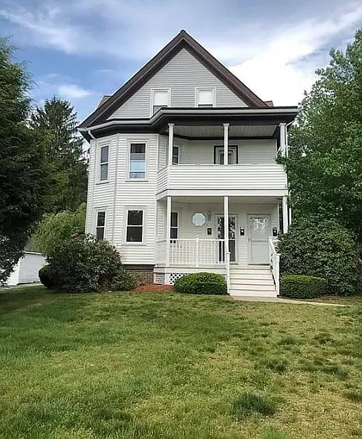 251-253 Washington St #3