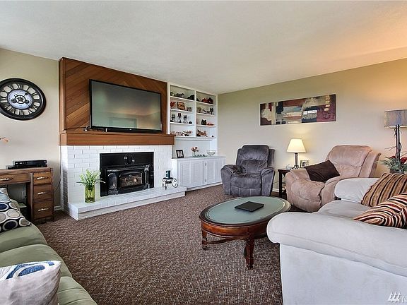 4th image of 1716 S Fairview Dr