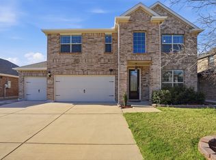 1620 Berry Ridge Trl, Aubrey, TX 76227