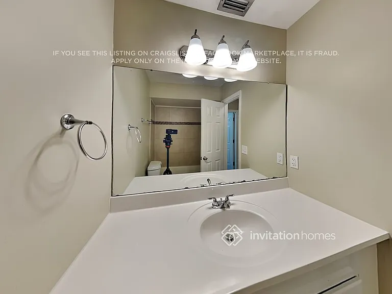 2302 Windsor Oaks Ave — Photo 15