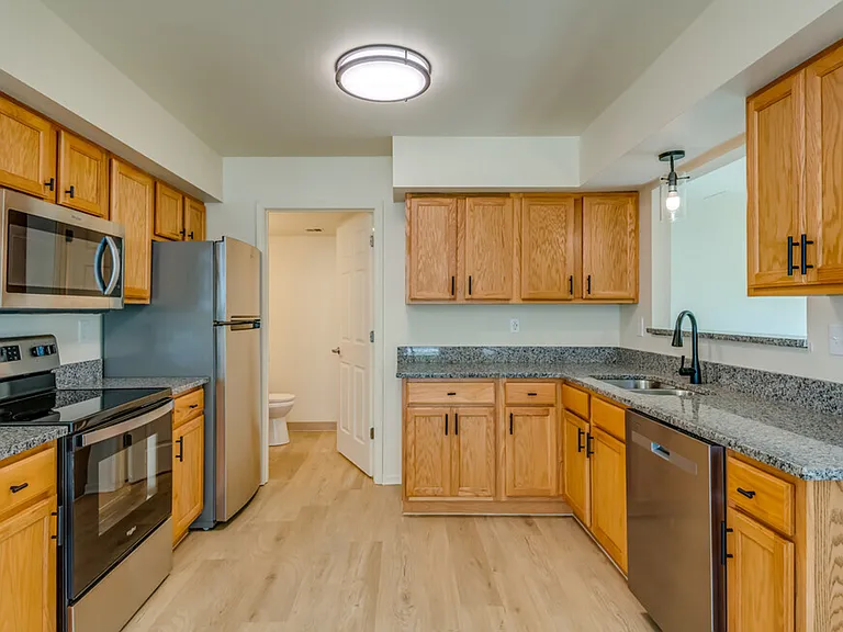 14830 W Hidden Creek Ct — Photo 1