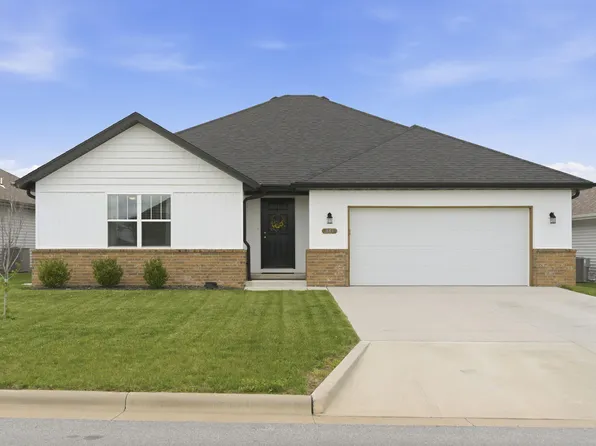 883 S Parkside Circle, Nixa, MO 65714