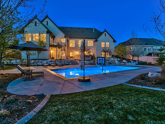 40K Gallon Salt Water Pool