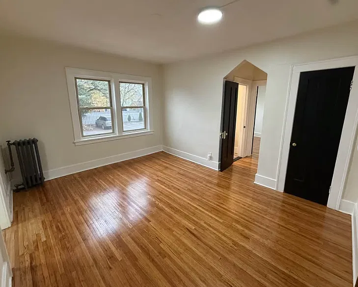 1 bed, 700 sqft, $1,100 — Photo 4