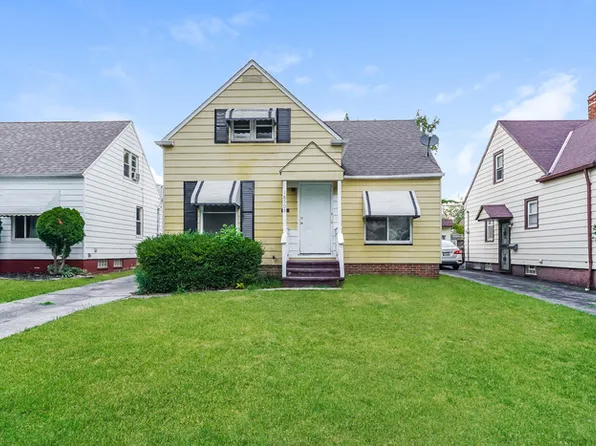 18505 Maple Heights Blvd, Maple Heights, OH 44137