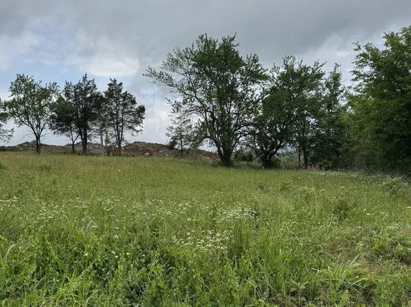 1555 E Stewarts Ln Lot 11, Nashville, TN 37218
