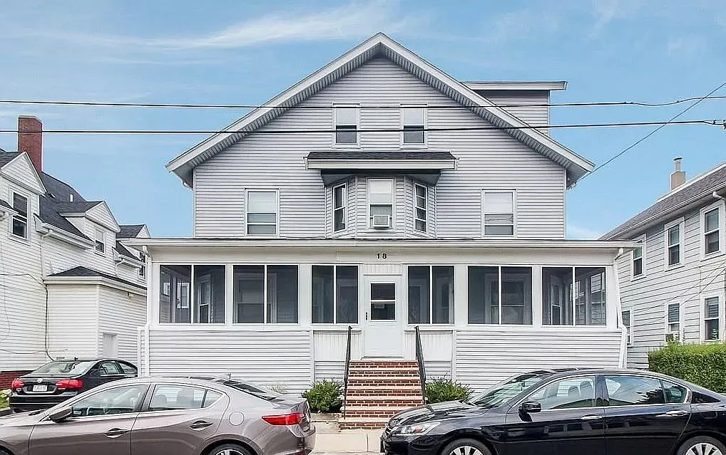 Building Photo - 18 Tewksbury St #3