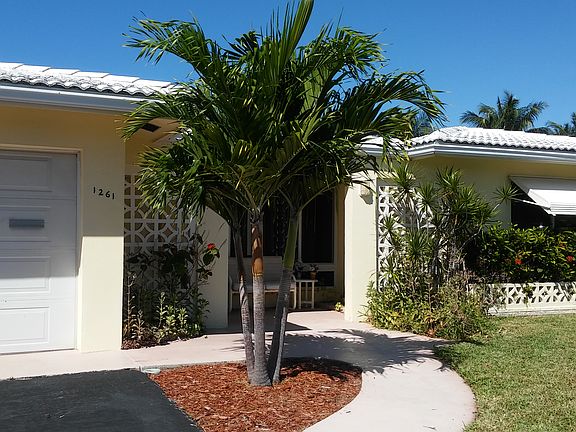 4th image of 1261 SE 5th Ave