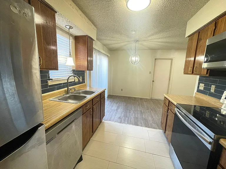 636 Ridgeline Dr #636 — Photo 8