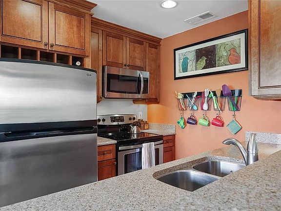 5th image of 2569 Grassy Point Dr Unit 205