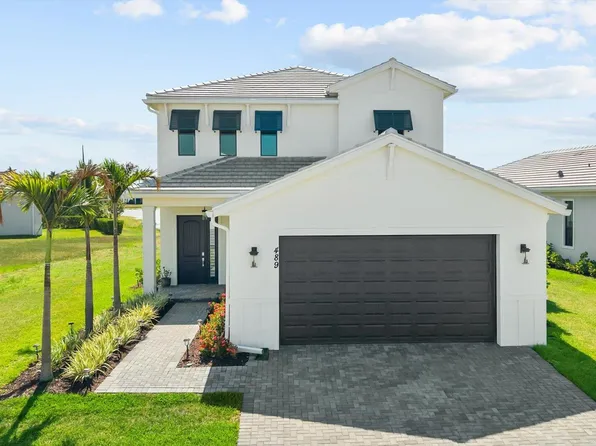 489 SE Fascino Circle, Port St Lucie, FL 34984