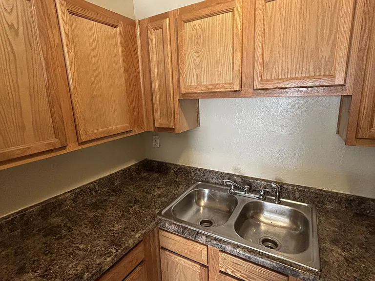 3638 E Monte Vista Dr #7 — Photo 8