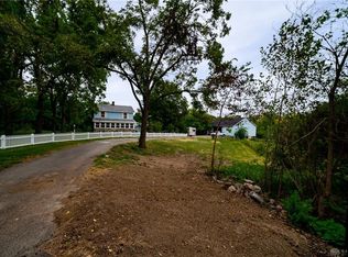 8811 Adams Rd, Dayton, OH 45424