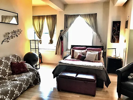 Rented by Level Group | media 40