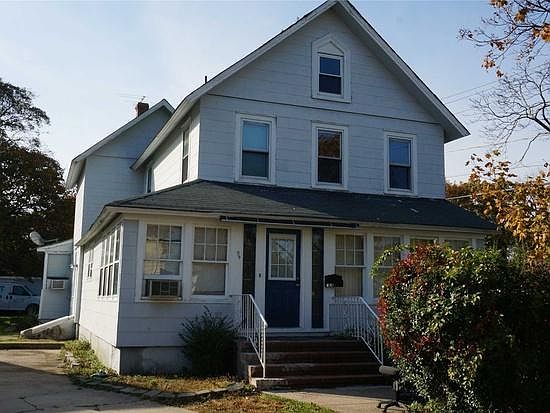 1st image of 94 Litchfield Ave APT 2