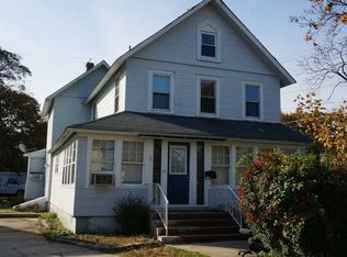 94 Litchfield Ave APT 2, Babylon, NY 11702