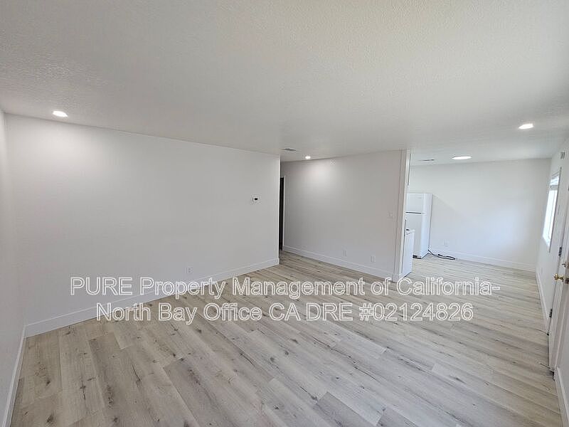 1st image of 308 Cooper Ln Unit 7