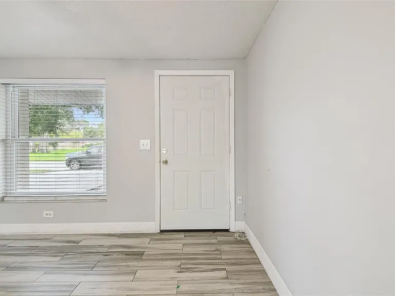 3679 Sugarcreek Dr — Photo 13