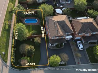 3140 High Springs Cres, Mississauga, ON L5B 4G4