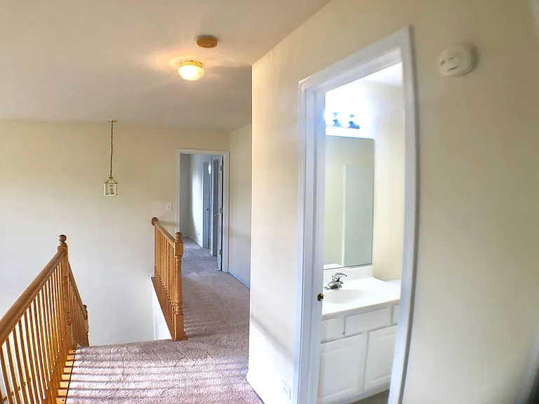 3631 Roanoke Ave — Photo 12