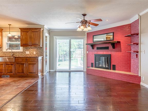 4th image of 700 S 17th St