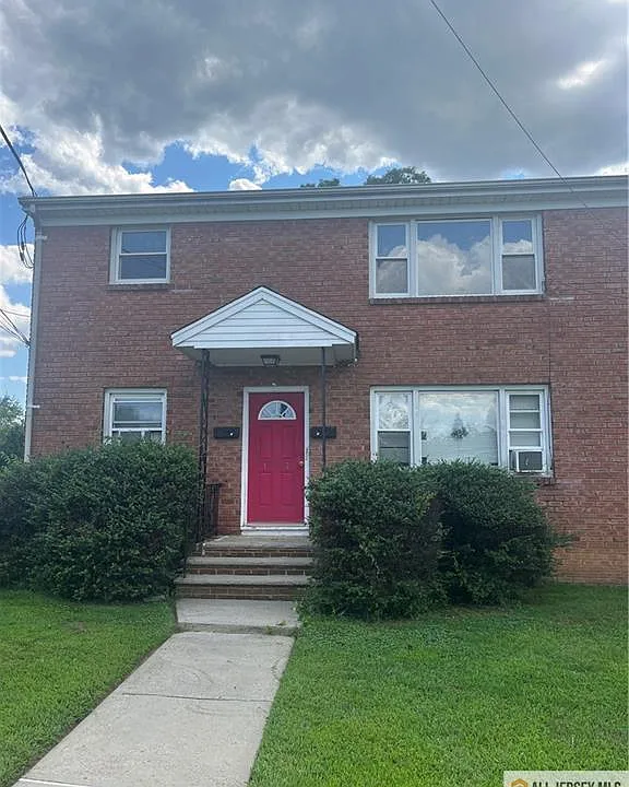 110 Buckelew Ave #2