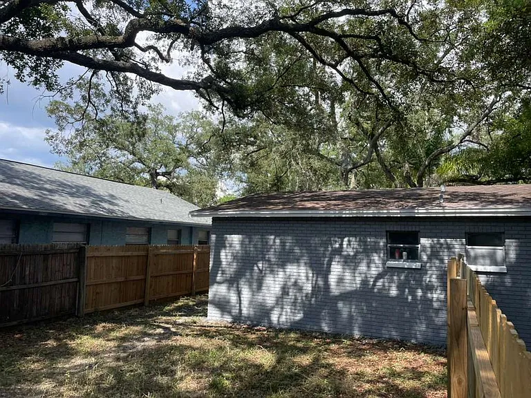 10106 N Lantana Ave — Photo 10