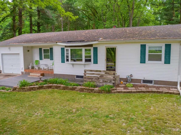 1107 S 400 E, Rochester, IN 46975